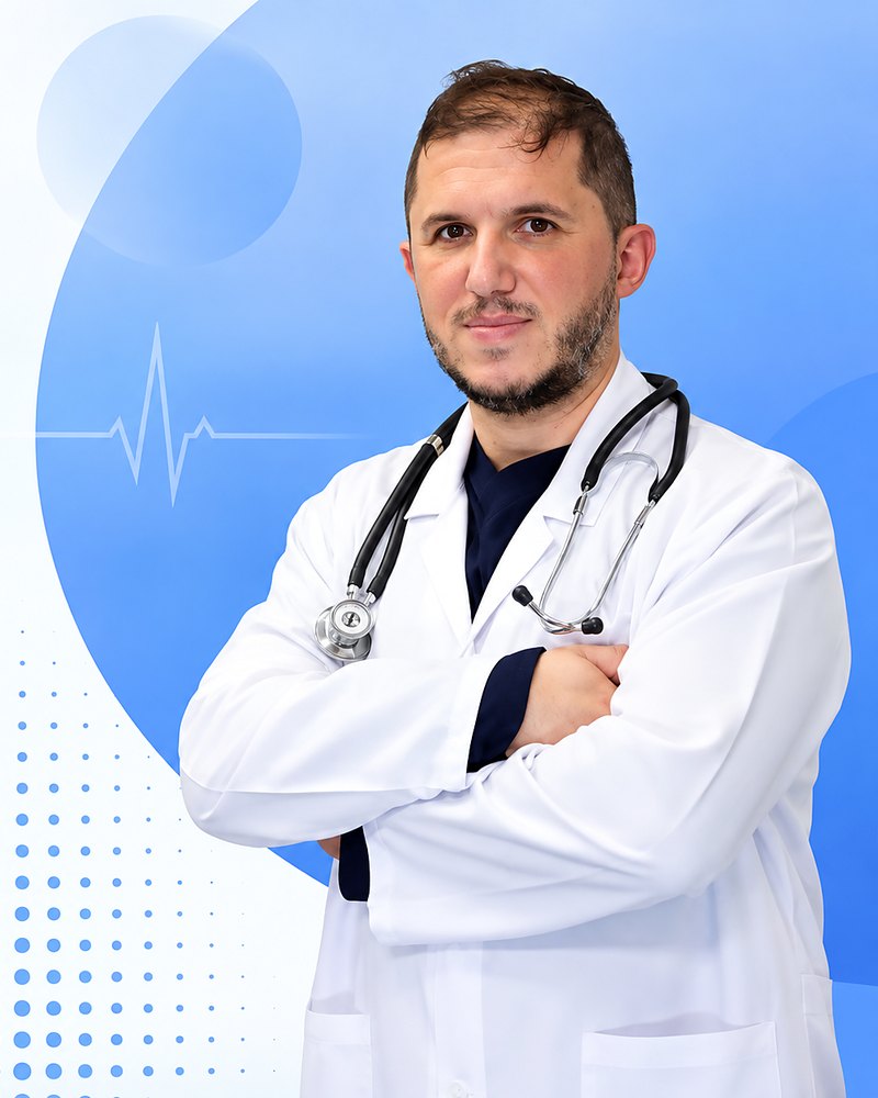 Dr. Benard Shehu, kardiolog në Tirana Polyclinic, Tiranë